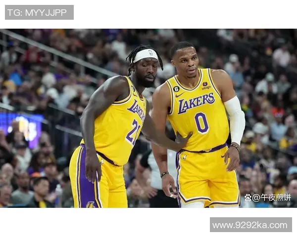 湖人宣布与贝弗利签约，提升全队防守厚度